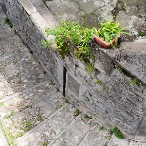 Above George Italien